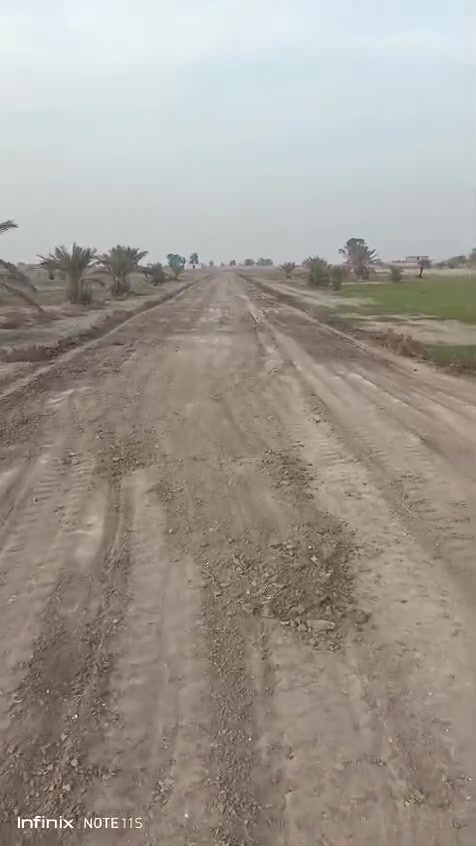 السلام عليكم ورحمة الله وبركاته دونم للبيعطابو زراعي سند ٢٥ المساحه ٢٥٠٠ متر منطقه الكشاشه مقابل سبع البور علئ ذراع دجله ماء كهرباء خدمات كامله رقم الدوانم 32 على الخريطه المرفقه بالمنشورالاتصال على الرقم *********** مكاني بغداد
