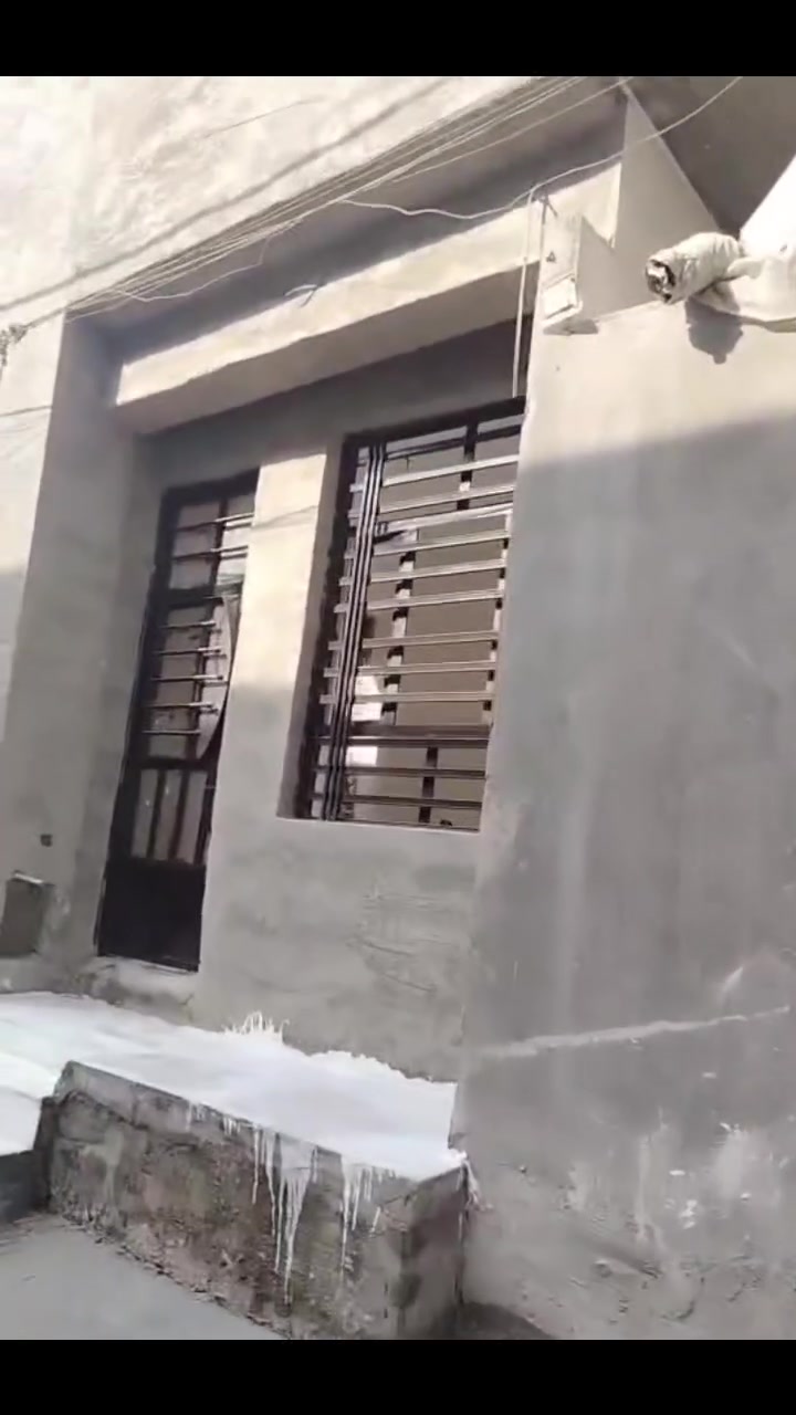 للإيجار • مجمع • موقع