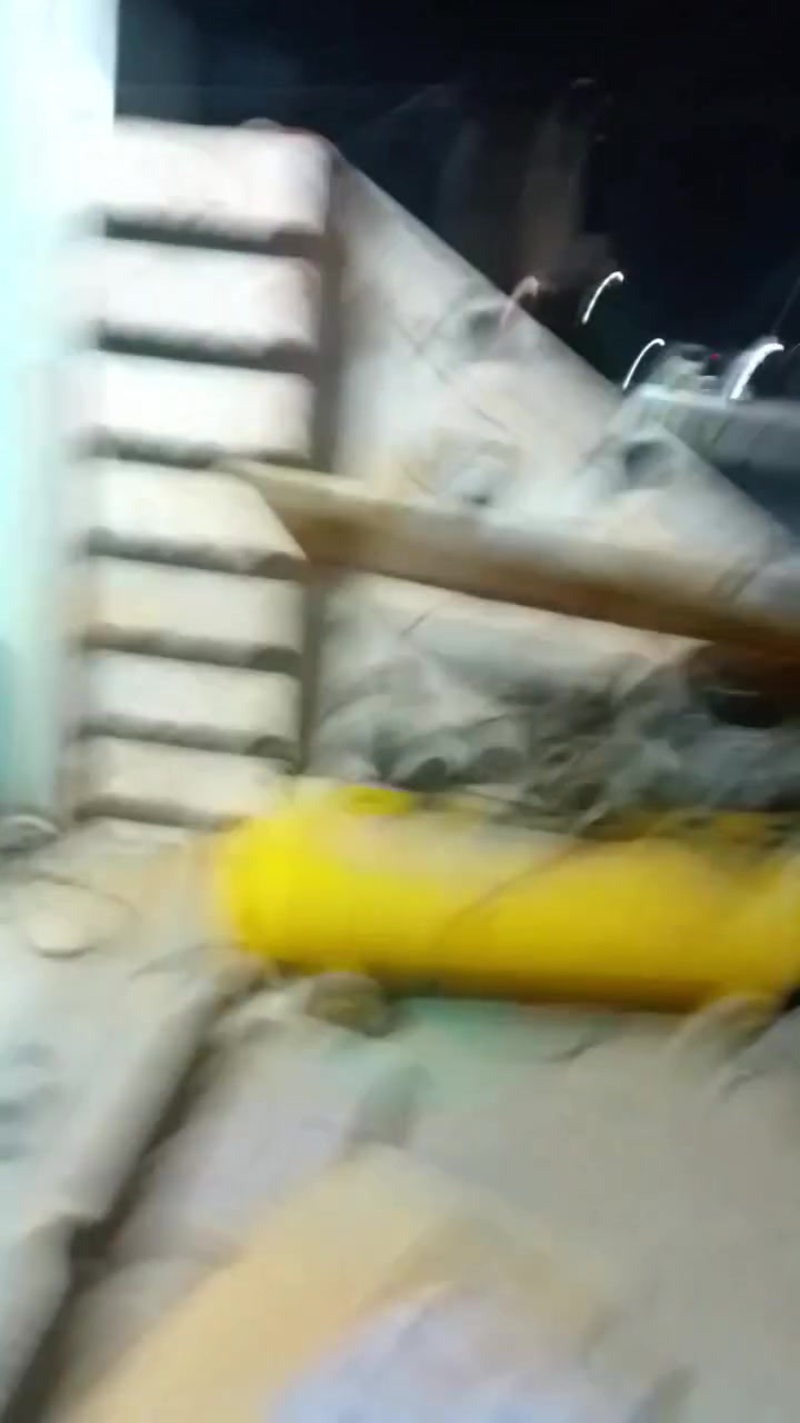 يالله السلام عليكم معمل متاكمل للبيع مكان المعمل بغداد الحسينه
مكينه باسستر جديده 
كمبريسر 250 لتر كهرباء وروبن بانزين 
مولد 5 كيفي 20 امبير. 
كتر + منشار صينيه 
تقريم صوندات 
مسداسات عدد١٤ 
دريلات شحن وكهرباء 
مثرامه سفنح تحوير 
مكصات 2 جدد 
مبردات 2 
براد ماء جاهز للاخير كرسته وتشتغل 
*********** واتساب فقط
