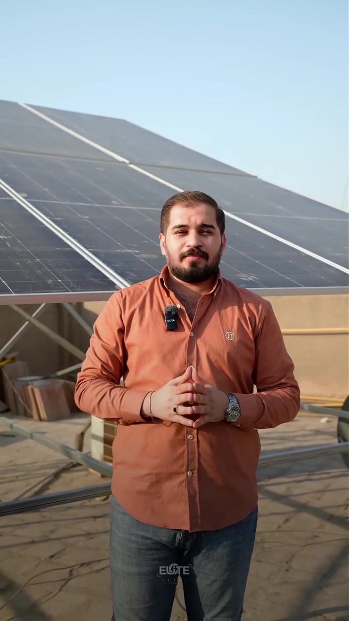 تم بحمد الله تجهيز وتصميم وتنفيذ منظومة طاقة شمسية متكاملة بمواصفات عالية الجودة ☀️

✅ قدرة التشغيل:
🔹 24 أمبير نهاراً
🔹 16 أمبير ليلاً لمدة 4 ساعات 
🔹 تعمل بالتناوب مع شبكة الكهرباء الوطنية لضمان استمرارية التغذية الكهربائية.

📦 مكونات المنظومة:

🔹 10 ألواح شمسية LONGi Hi-MO X10 Zero Busbar
▪️ قدرة اللوح: 650 واط
▪️ ضمان الشركة: 10 سنوات
▪️ عمر افتراضي يصل إلى 30 سنة

🔹 انفيرتر Deye
▪️ قدرة 6 كيلوواط
▪️ يدعم Wi-Fi
▪️ قابل للتوازي والتوسعة مع تزامن كامل.

🔹 بطارية ليثيوم( LiFePO₄ (DYNESS
▪️ السعة الكلية16.7 كيلوواط/ساعة
▪️ ضمان 10 سنوات

🔹 بورد سيطرة AC/DC متكامل عدد2
مع جميع الأسلاك والملحقات، مع مراعاة إمكانية التوسعة المستقبلية.

🔹 هيكل حديد مغلون درجة أولى
مقاوم للعوامل الجوية.

🎖️ ضمان موقعي مجاني لمدة سنة كاملة
يشمل فحص أداء المنظومة والمتابعة وتقديم خدمات الصيانة والدعم الفني
مكتب الأفق للطاقة الشمسية/بابل 
مستعدون لتنصيب كافة منظومات الطاقه الشمسية 
بكادر هندسي متميز 
المنظومة نكملها خلال 4ساعات 
للاستفسار اتصال 📞 
او واتساب 
***********
