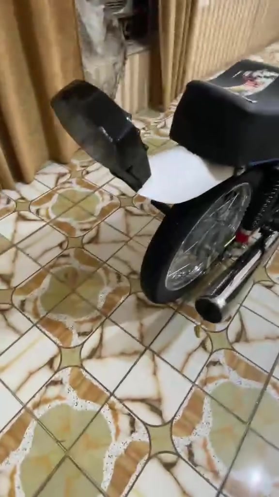 للبيع ستوه معمره برغي ما مفتوح بيه شوفت عينك ابو ال600 اطلع كبل الشراي يجي خاص *********** الستفسار انتصل
