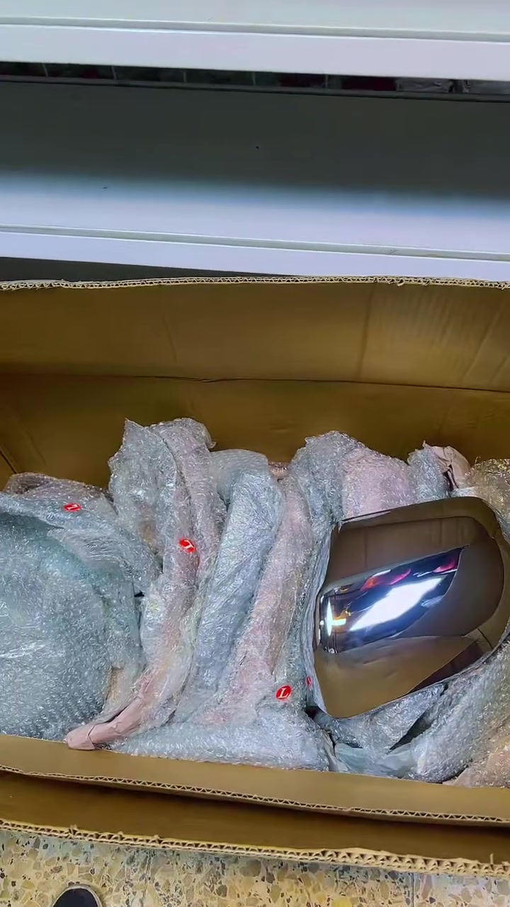 عادل التميمي 
العنوان بغداد العلاوي شارع 6 قرب شيخ معروف 
ليس لدينا فرع اخر 

 
*********** ☎️
