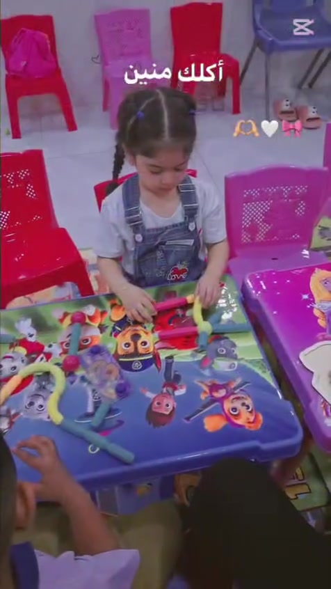 💛 كل هذا الجمال 
💛 كل هذا الدلال 
💛 كل هذا الفرح 

وين؟ بس بروضة الضفاف 👶👑

شوفوا براعمنا شلون عايشين يومهم:
🎨 ألعاب + تعليم + أنشطة + حب + أمان

طفلك يستاهل أفضل بداية 
وإحنا ننطيها إله بقلب وعين 😍

والسعر؟ اتحدى تلگاه بمكان ثاني 🔥
**فقط 75 ألف دينار شهرياً** 💸

اي نعم... 75 ألف وبس 
مقابل جنة كاملة لطفلك 🌟

المقاعد محدودة جداً 🚨
سجل هسه وخلي طفلك يعيش الدلال الملكي 👑
للاستفسار مراسلة الصفحه او الاتصال ***********
روضة الضفاف - نصنع طفولة سعيدة

