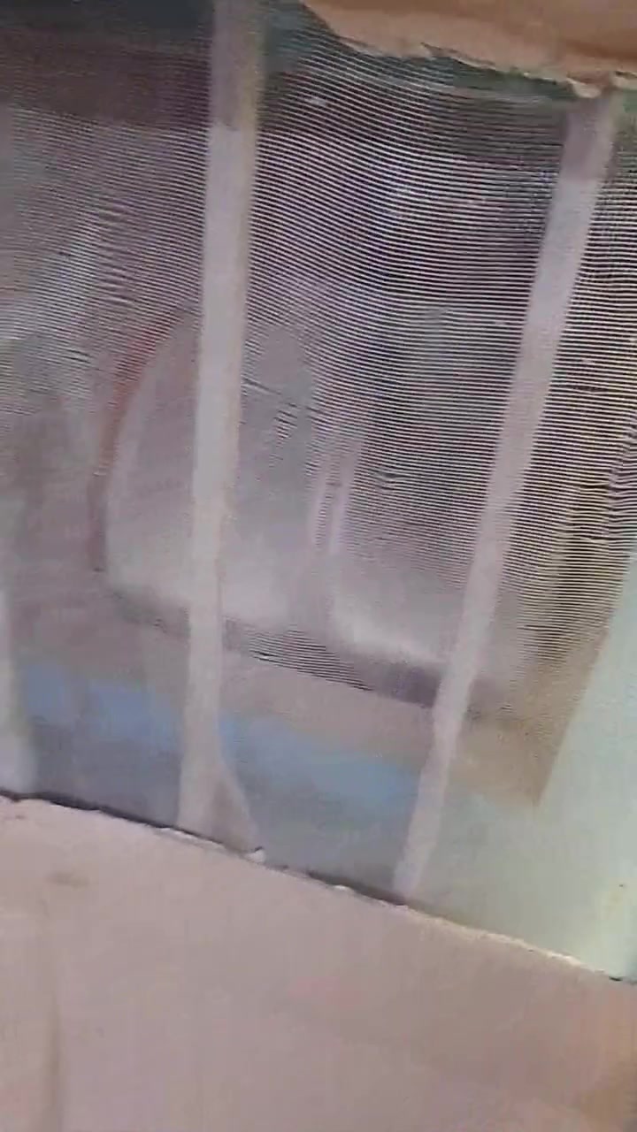 متاح مبردة حجم واحد ونص ماطورها منه وبيها مع السربست سرعتين تاخذ اقل من نص امبير حلفة جديدة 40الف 
موصل حي النور 
***********
‏‪***********‬‏
