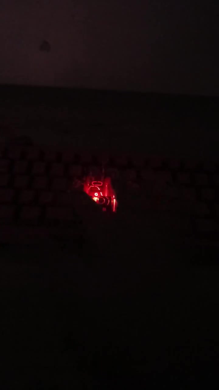 الموديل: Attack Shark X68 HE
نوع المفاتيح: مفاتيح مغناطيسية (Magnetic Switches / Hall Effect) تضمن استجابة فائقة السرعة وعمراً أطول للمفاتيح.
خاصية الـ Rapid Trigger: استجابة فورية وحساسية فائقة للضغطات، ممتازة جداً للألعاب التنافسية.
الحجم المدمج (Compact Layout): كيبورد بنسبة 65% يوفر لك مساحة كبيرة على الطاولة لحرية حركة الماوس.
التصميم: أنيق، حديث، ومصنوع بمتانة عالية ليتحمل الاستخدام المكثف.
السعر: [85]
التوصيل: متوفر لجميع المحافظات
 الاتصال على الرقم: [***********]
[جديد ما مستخدم]
