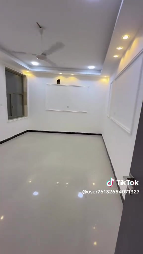 أبو نؤاس • ١٣٠م • ٣ غرف سويت