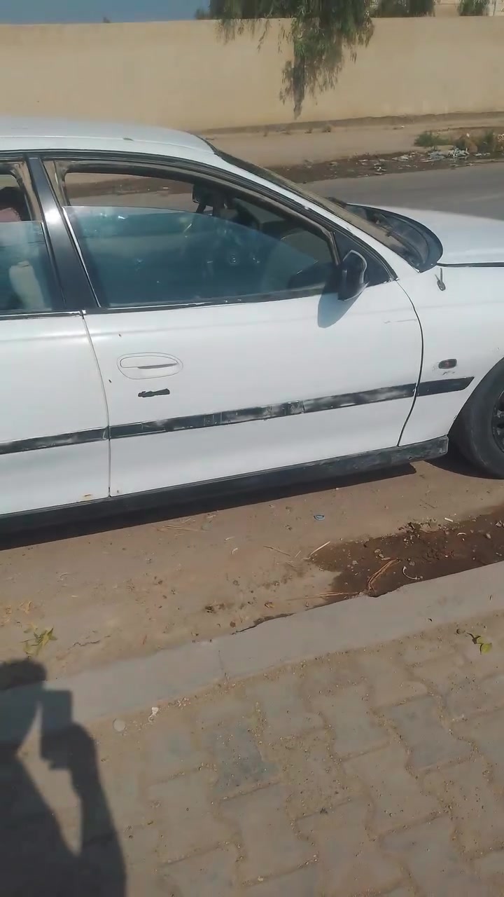 لومينا • ٢٠٠٤ • مال مزاد