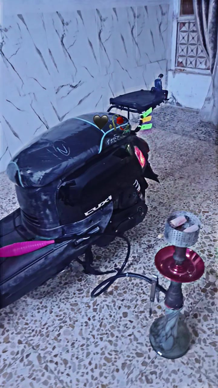 بوليس • نضيفة • مكينة تخبل