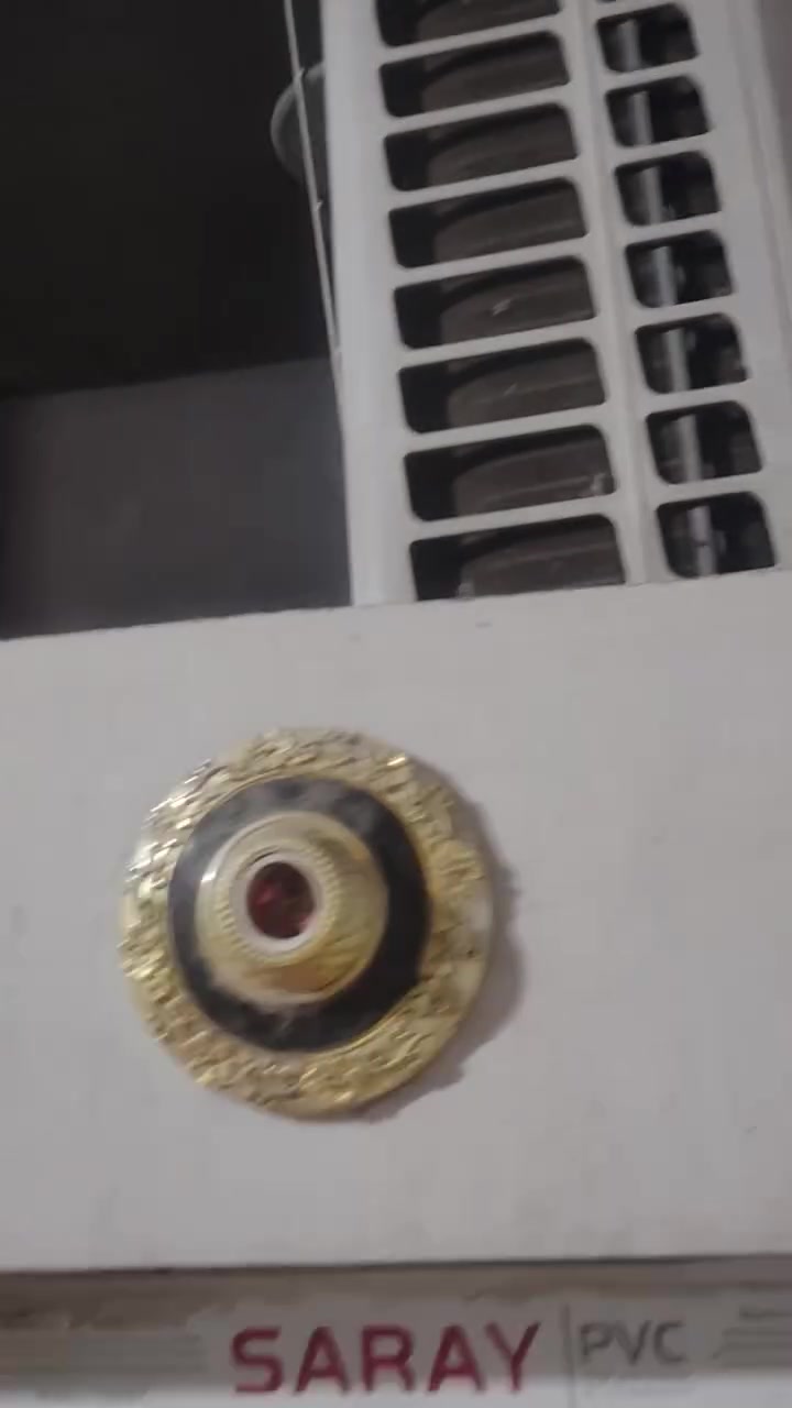 سبلت ٢ طن ميديا غاز 22 سعر 350 البلديات شارع المصرف قرب عمارة ابو اسعد هاتف ***********
