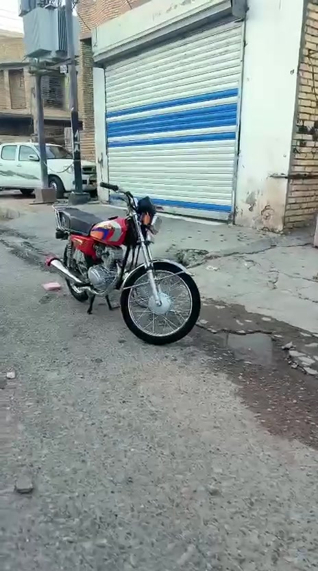 سلام عليكم دراجه هسه عمرناه بمحرم كله اصلي من خلدون ما مفتوح بيه برغي خابرني وتدلل ***********ماسنجر ماسحه ما عدك رصيد راسلني واتساب
