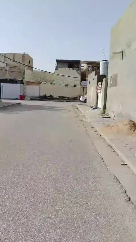 بيت 100 متر حي وفاء للايجار طابق واحد غرفه وصاله ومطبخ واستقبال ***********
