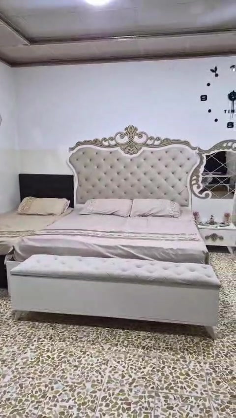 غرفة نوم • بدون سرير • موصل حاوي الكنيسه