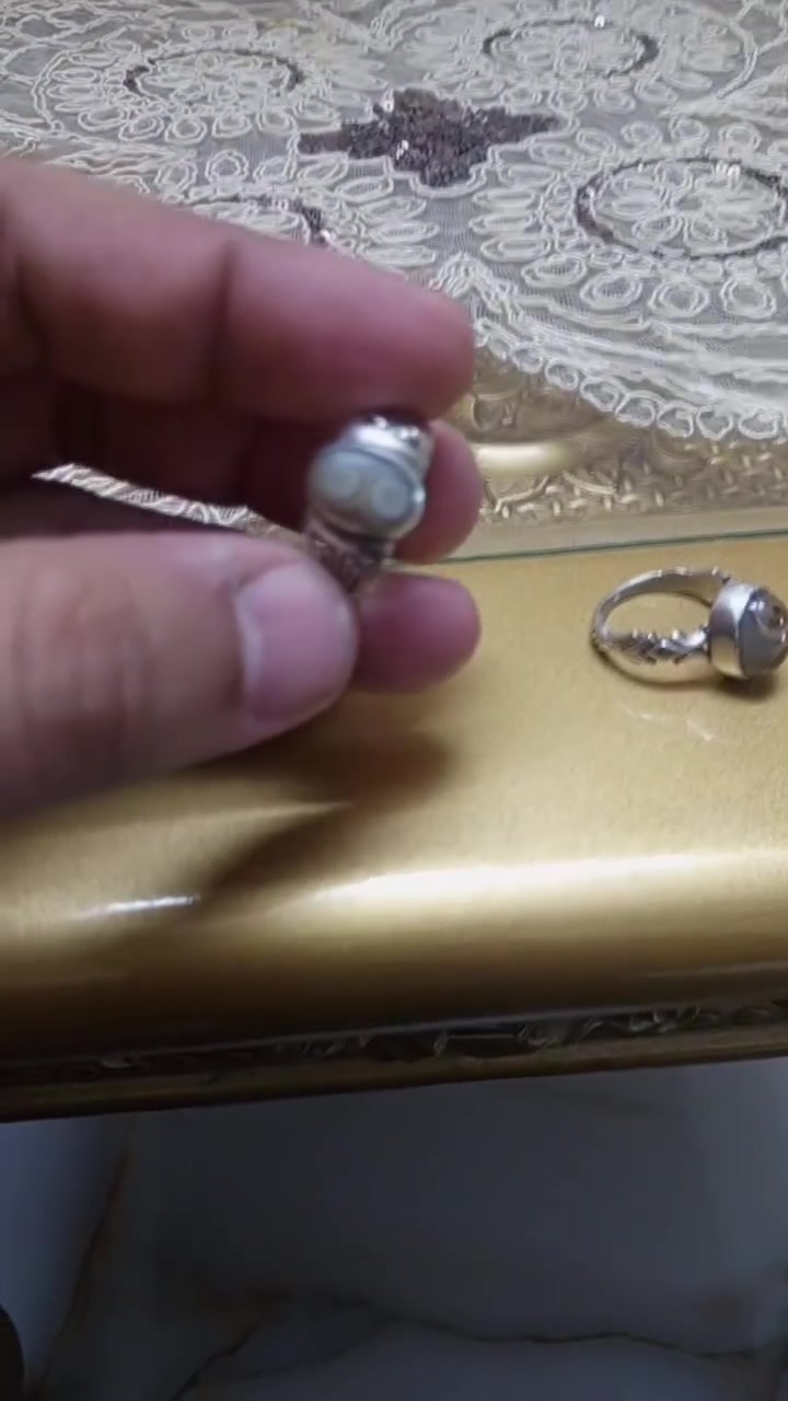 محبس • قديم • طاقه