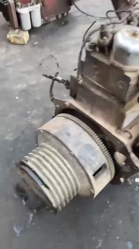محرك عنتر 3سلندر موديل 2000 اتصل على رقم ***********
