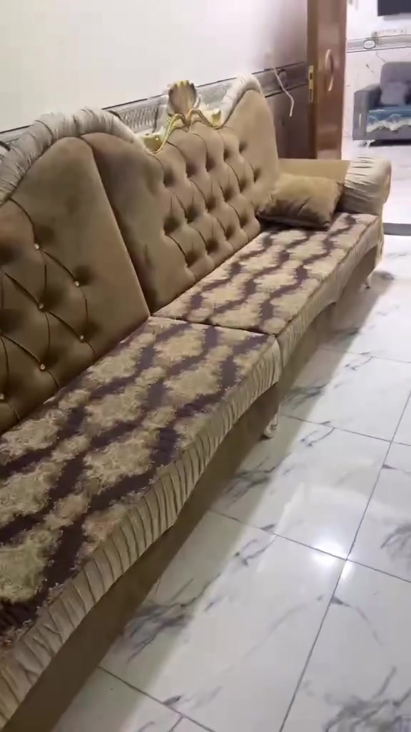 تخم تسكام صفحه وحده بسعر مناسب 
***********

