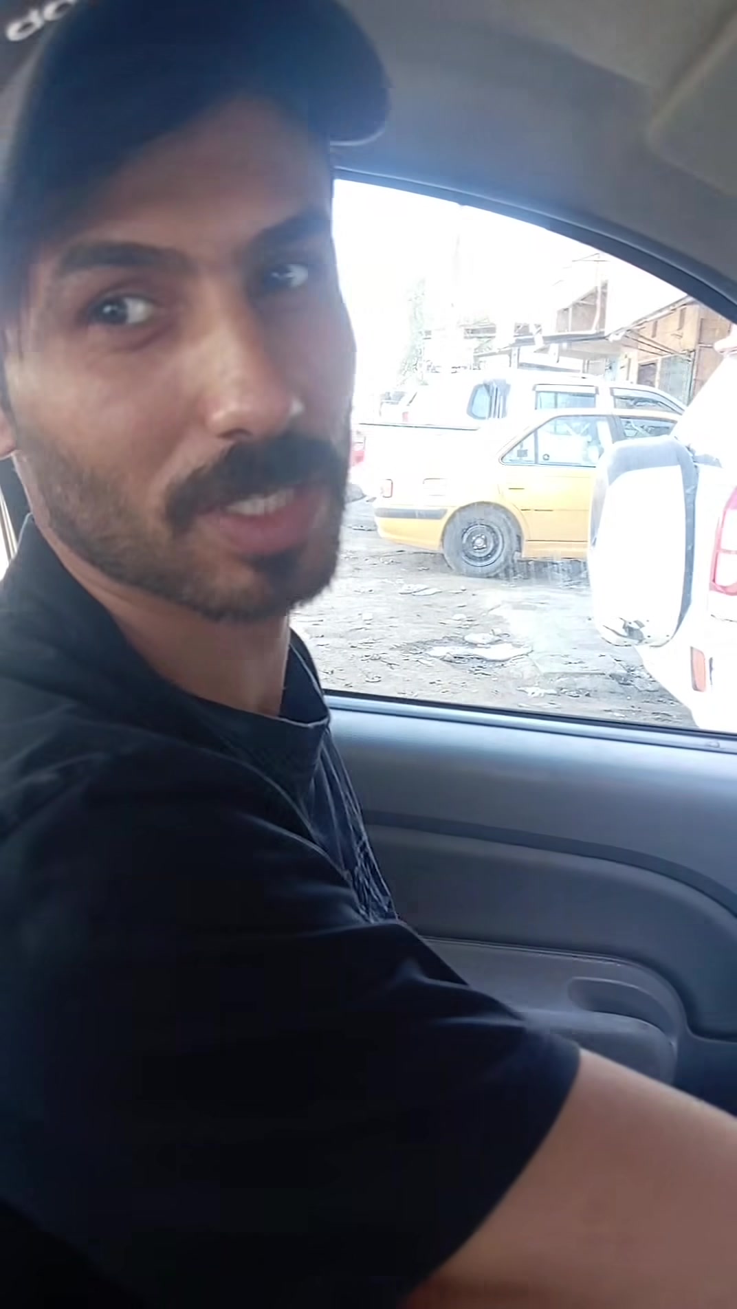 من أعمال الورشة اليوميه ورشة رياض العقيلي لفحص وبرمجة وتشخيص أعطال السيارات بجهازالكمبيوتر رقم هاتف *********** العنوان بغداد العبيدي مقابل بانزين خانه العبيدي
