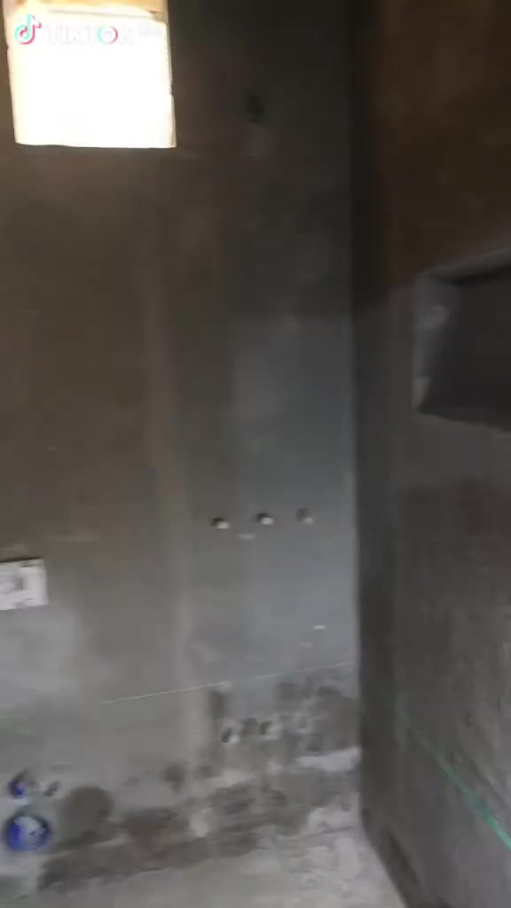 خلفه سرميك بورسلين كاشي مرمر دراج شغال درجه أوله موجود في بغداد***********رقم بي وتس
