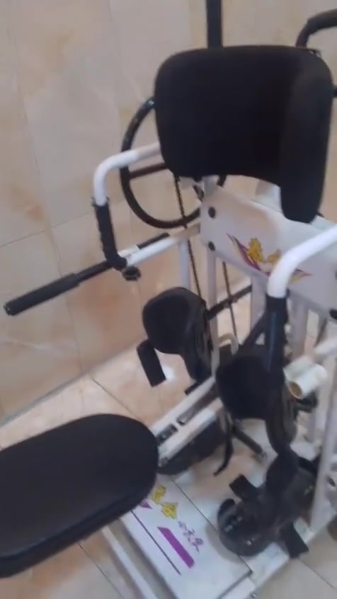 سلام عليكم مكلف بالنشر صاحب الجهاز هذا رقمه مكان بغداد صليخ الجديده ***********

