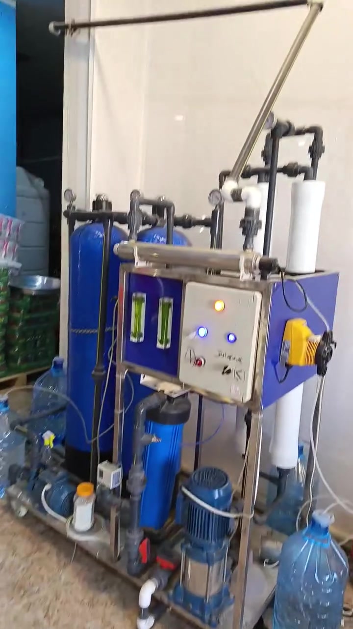 محطه تصفيه+جاهزه مجهزه علئ اخر حبايه بس تجي تشيله وتنصبه +سنك+خزانات+موطورات دفع وسحب+سائلي+بوطره +مشروع ناجح 💯 وسعر جدا مناسب الاتصال ***********
