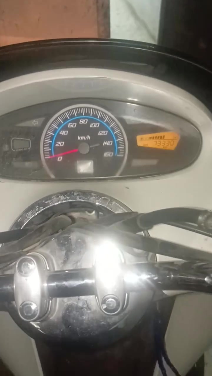 PCX عا
جيل اول 
دير متشتغل كوم حديد 
اعادة نشر بسبس وعود كاذبه 
سعرها 550 و بيها مجال 
كالو ضعف بل فيت بم و كالو ضعف بل نوزل لعبت روحي
0774956915
بغداد مدينة صدر كيارة
