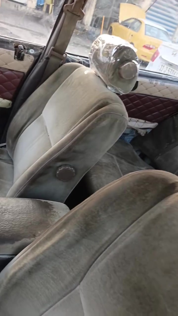 سلام عليكم  سياره هارتوب مكينة بيه خيط بخار قليل حداديه وكير حلوات بس بيه بولبرين خلفي كايم كهرباياته خير من الله راعيه ما واصلهه بس اتكفل سرقه وعشائر 
المكان النجف حي النداء السعر 25وبيه مجال للشراي متوازي اريد ابيع ***********الرقم مابي وتساب 
  ***********وهاذه بي واتساب

نص مكتوب في الصور:
- النجف محافظة، العراق
- النجف محافظة, العراق