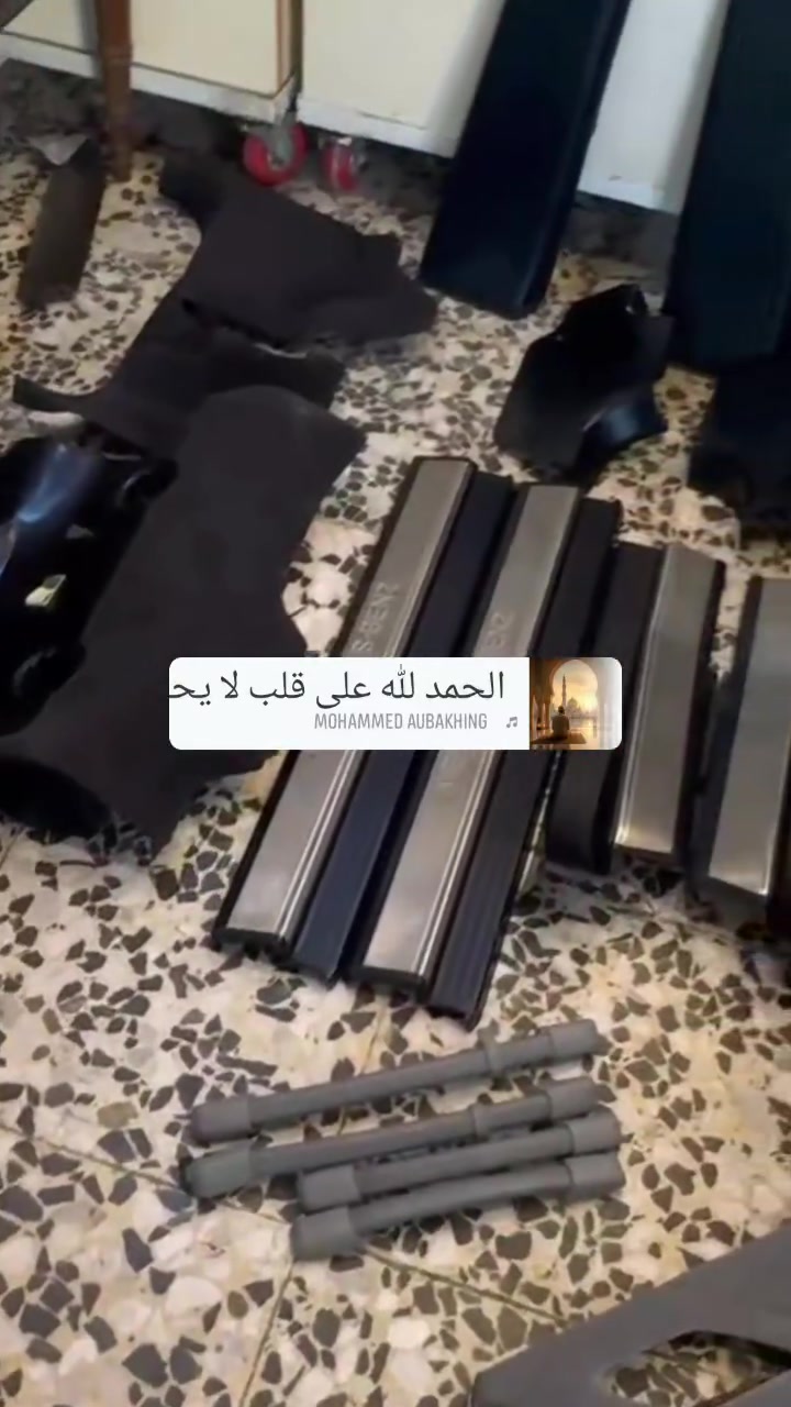 السلام عليكم/ غرفه مارسدس شبح/استفسار /النجف حي الصناعي بلوك الاول حسن الشريس/*********** / ***********

نص مكتوب في الصور:
- 15/9/2026 15:44 REDMI NOTE 12
- 15/9/2026 15:43 REDMI NOTE 12