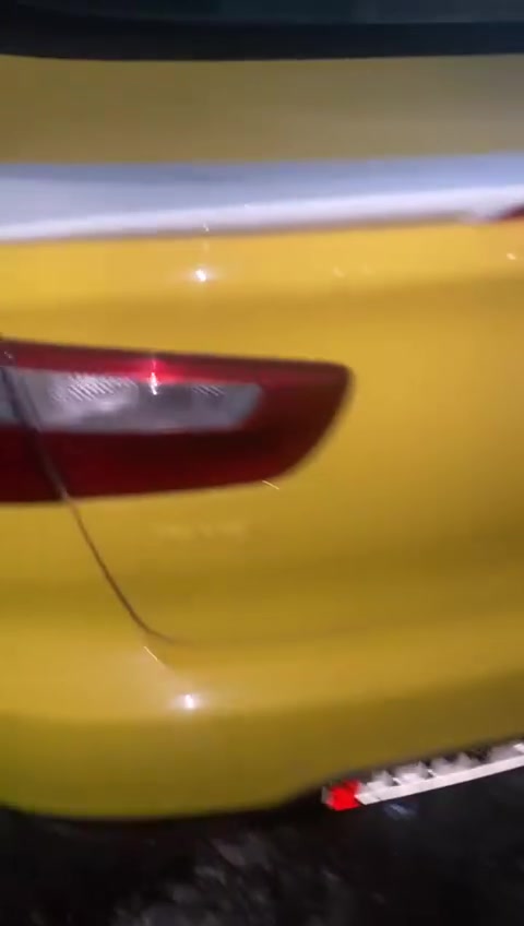 كيه ريو
2013
مكفوله 
مصفره هيئه وغرامات
بسامينه
كوت، حي الجهاد 
رقم بغداد 
ت، ***********
عارضيه، 77$
وبيه مجال
