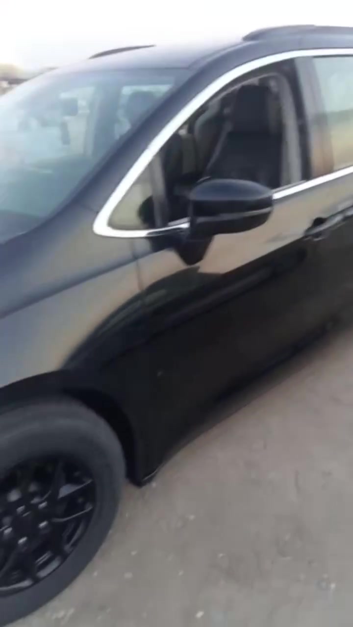السلام عليكم سيارة للبيع أوباما باسبيكه مكينه٣٦٠٠ بدون اورباك ماطاك بيهه اورباك تبديل ٣قطع بنيد مدكر الايسر والباب السلايت الايمن الاستفسار ع الرقم ***********
