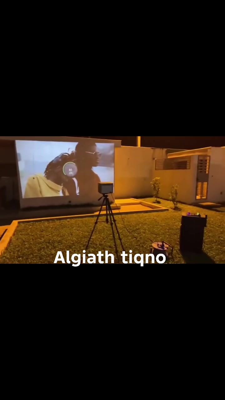 عملاق الأداء والعرض من p64 موديل wimius 🔥😍 عرض فقط ب100 الف
راح تستغني عن جهاز التلفزيون الاعتيادي ♥️🔥
💥 مناسب جدا للمدارس والمعاهد وإلقاء المحاضرات
💥 مناسب جدا للألعاب ومشاهدة الأفلام والفيديوهات
💥 مناسب جدا للرسامين والتصميم والتخطيط 
جهاز اصلي درجه اولى مصدر الى أوربا خاضع للفحص والسيطرة النوعيه للاتحاد الاوربي EU
مواصفات ممتازة بتقنيات حديثة 
 Auto focus  اوتو فوكس 
ألوان سينمائية حقيقية ممتازه 🌈🌈
اللومنز 30.000 حقيقي
الدقة :1920 *1080  
لتجربة عرض سينمائيه بدون تقطيع  ♥️🔥
واي فاي 2.4 & 5G
بلوتوث Bluetooth 💯 💯 5.2
سماعات داخليه ستيريو صوت مرتفع 💯
نظام تصحيح تلقائي لزاوية السقوط 6D 😱😱
يعمل بوضوح في النهار ولاتحتاج الى تعتيم
التباين 20.000:1
حجم العرض يصل ل 6 متر
يربط مع الهاتف أندرويد و IOS
يمكن ربطه مع الستلايت او الحاسبة او بلي ستيشن
منافذ الجهاز متكامله  وموضحه بالصور.
 وتوجد خدمة توصيل 5 آلاف لكافة انحاء العراق
للحجز والاستفسار مراسلة الخاص او التواصل عبر الواتس على الهاتف ***********
@إشارة #داتاشو #بروجكتر #عارض_سينمائي #داتاشو #بروجكتر #عارض_سينمائي #داتاشو #بروجكتر#عارض_سينمائي #دهوك #سليمانية #ديالى #النجف #كربلاء #كركوك #ديالى #بابل #ميسان #ترند #مدارس #تعليم #داتاشو_سمارت أبرز المعجبين المعجبين
