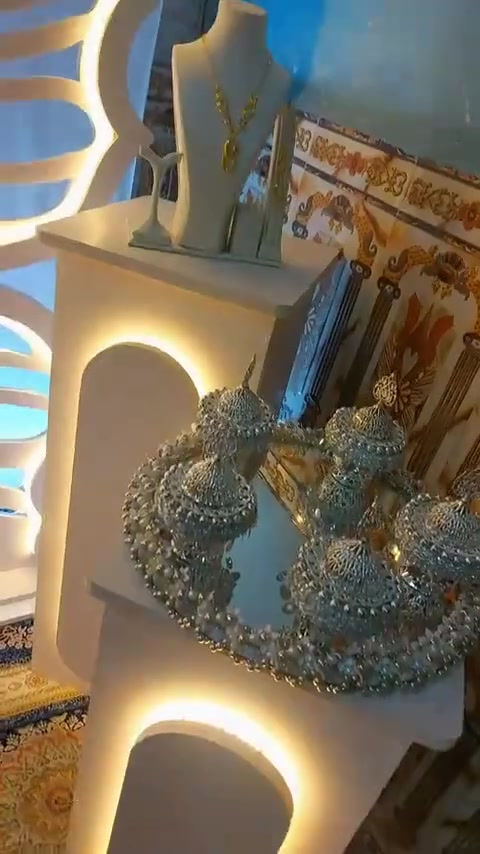 كوشات للبيع جديد 
جميع الأشكال 
للتواصل واتساب ***********
المكان بغداد
