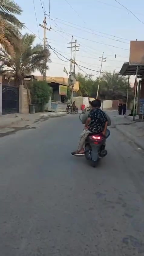 دار للبيع مساحه ٣٠٠م شارع شيخ محمد الهنداوي مقابيل أسواق ماشاءالله سند ٢٥تحويل سهم ثلاث طوابق طابق الأرضي كامل يحتوي على ستقبال وصاله وغرفتين نوم ومطبخ حار وبارد صحيات خاجيه وداخليه وطابق الثاني يحتوي على ثلاث غرف وصاله وطابق الثالث يحتوي على بيتونه وغرفه يحتاجلهن لبخ مسس كهرباء
الاستفسار ***********
***********
دار للبيع مساحه ٣٠٠م شارع شيخ محمد الهنداوي مقابيل أسواق ماشاءالله سند ٢٥تحويل سهم ثلاث طوابق طابق الأرضي كامل يحتوي على ستقبال وصاله وغرفتين نوم ومطبخ حار وبارد صحيات خاجيه وداخليه وطابق الثاني يحتوي على ثلاث غرف وصاله وطابق الثالث يحتوي على بيتونه وغرفه يحتاجلهن لبخ مسس كهرباء
