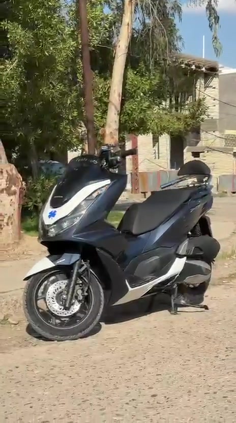 بي سي اكس جيل رابع 4
جديده بمعنه الكلمه الدراجه كوريه 
مواصفات بصمه تاتفئه ستيرن 
اي بي اس  مال جنايه مذب عليها ربع 
ومناقص الدراجه شي كامله للاخير 
السعر خاص مكان الدراجه ديالى بعقوبه
الخاص مفتوح او الاتصال على الرقم

‭***********‬
