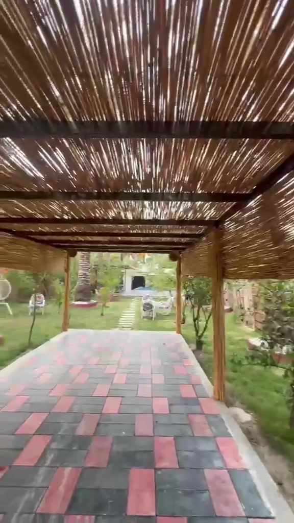 🌿🌴مزرعه لايجار اليومي
✨ونسه ويانه تختلف ✨

الاسعار 
الأحد الاثنين الثلاثاء الاربعاء ليلي ٢٠٠ صاحبي ١٧٥ 

الخميس الجمعه السبت ٢٥٠ليلي صباحي 

العنوان بغداد الراشديه منطقه السوامره 
رقم الحجز ***********
