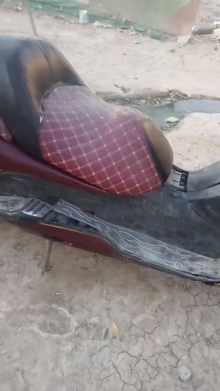 اسلام عليكم فورزه 9/0 البيع محرك بعده ع سحك جفته جديد زوج تايرات جدد كفرات هاي شوف العين اوراق موجوده سعره 450 وبيه مجال قليل مكانه بغداد ناحيه الوحده ***********

