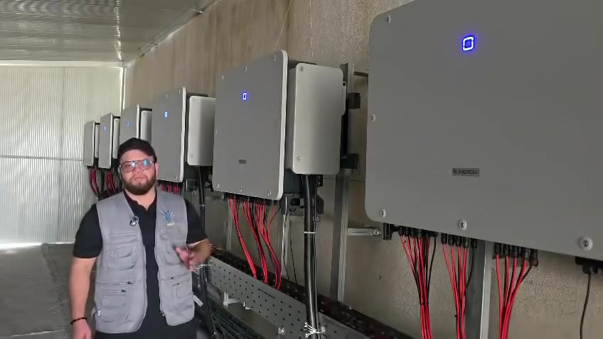 ⚡ Sungrow SG125CX | 750 kW
جولة تعريفية سريعة على إنفيرترات Sungrow SG125CX ضمن أحد المشاريع في محافظة أربيل، بقدرة إجمالية تصل إلى 750 كيلوواط. ☀️

حلول طاقة شمسية مصممة بكفاءة… وأداء يعتمد عليه.

للإستفسار التواصل مع الارقام التالية :
قسم المبيعات 
***********
***********

القسم  الهندسي والدعم الفني 
***********

#Sungrow #SG125CX #SolarEnergy #750kW #Erbil #القيثارة #طاقة_شمسية #طاقة_متجددة
