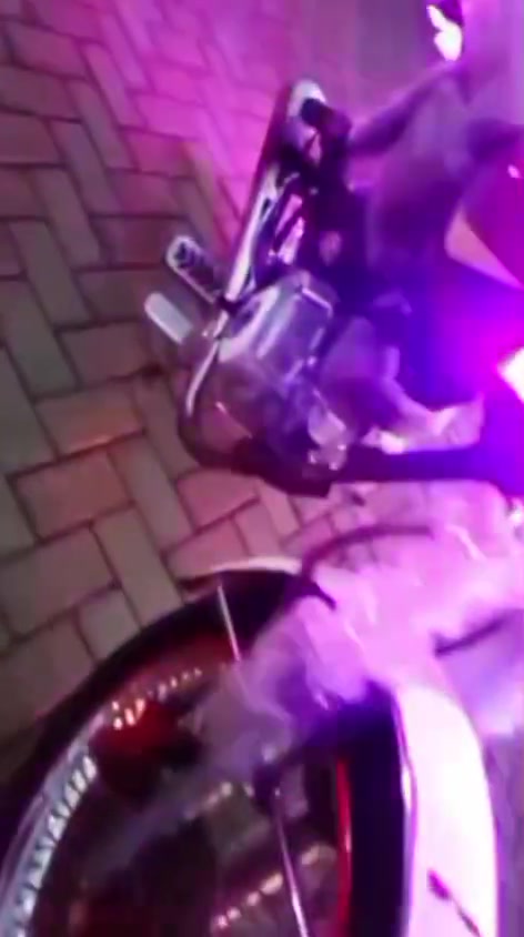 سلام عليكم دراجه للبيع تايكر سولينك 4كير باب اول  محرك 125c كير محرك كلها فوول نشاط يشلع الكاع كهربايات كلها شقاله هندر واحد يشتقل محرك اخرس
ه‍ــ( *********** )
