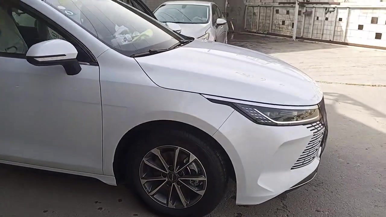 كفاله عامه • ماشيه ١١٠٠٠ • موديل ٢٠٢٥