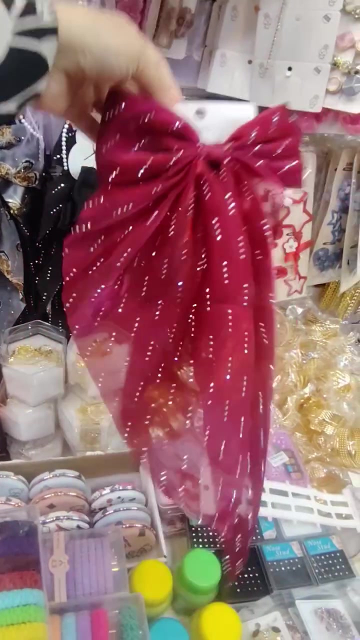 للحجز خاص او ع الرقم ***********
