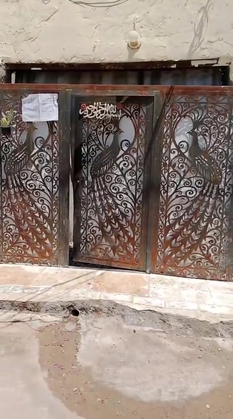 السلام عليكم بيت لبيع خلف ميثم التمار ع المساحه 130السعر 37بي مجال ***********
