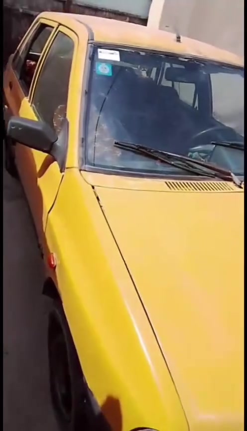 سلام عليكم ورحمة الله سايبه موديل ١١ابيع كوم حديد من عده تحويل سياره بسمي رقم انكليزي باجر ادكه مصفره سياره مكاني بغداد جسر ديالى القديم سعر ١٤قفل من لاخير ورقه وحق الحسين الشهيد عندي عمليه متوازي كلش شوفت عينك
