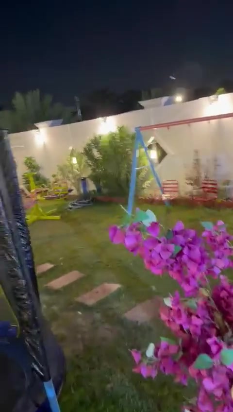 مزرعة ريف بغداد 
متوفره يوم الخميس 
بسعر مناسب 350
للتواصل والاستفسار 
***********
