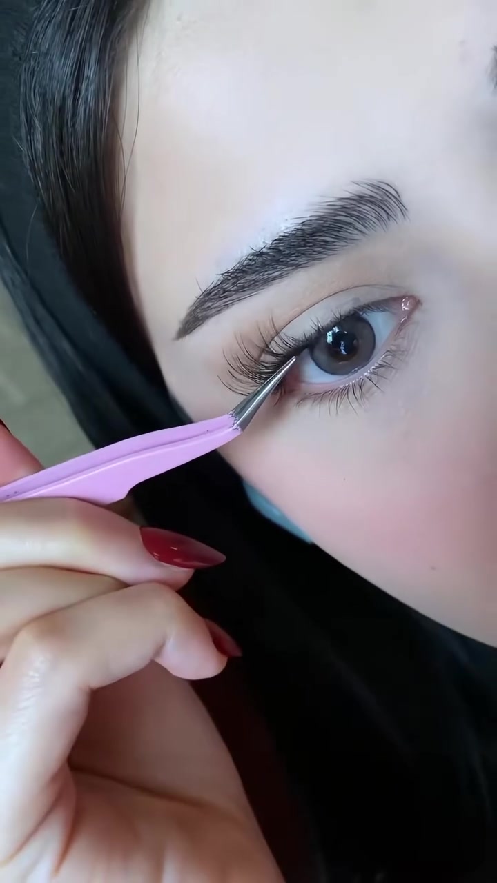 مستحضرات تجميل • واتساب