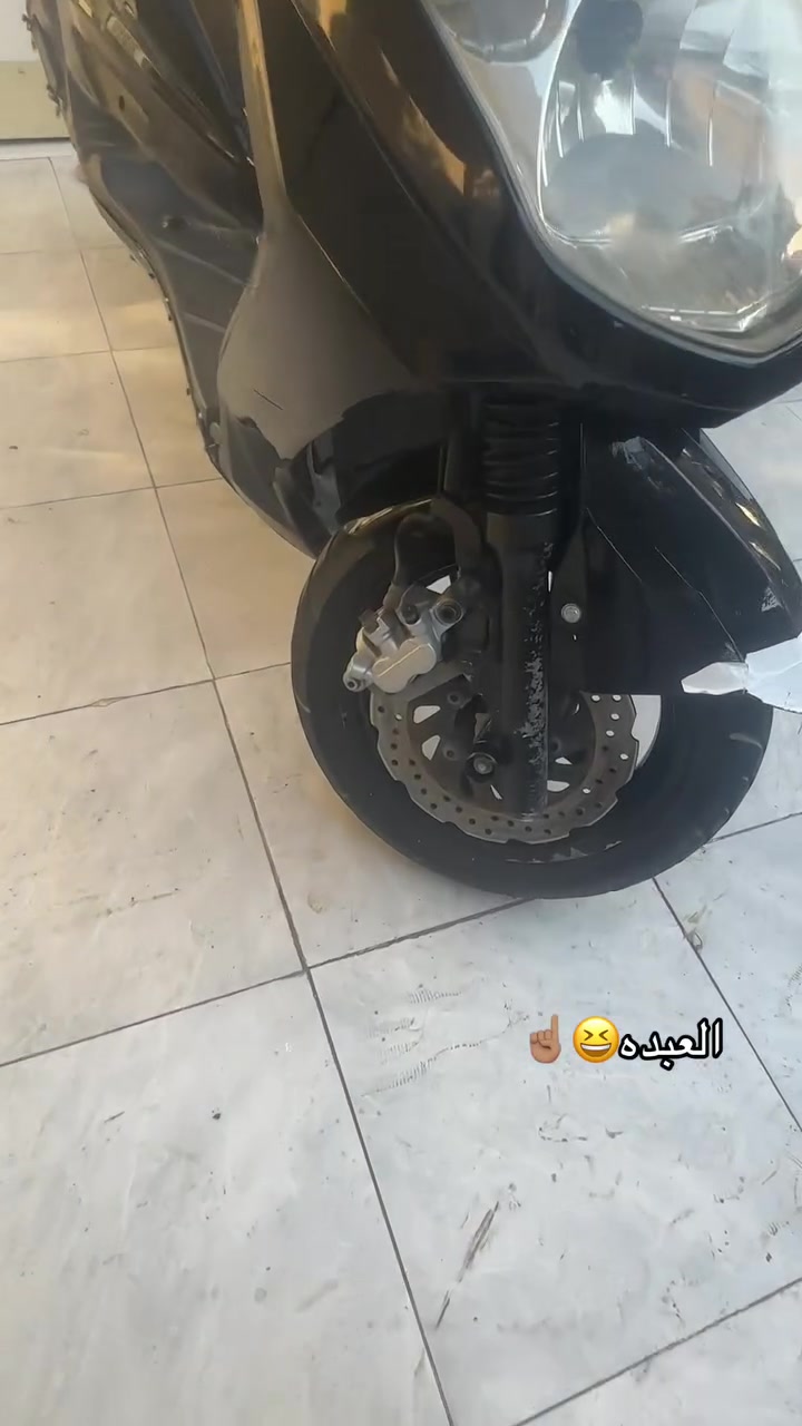 السلام عليكم دراجه سكنس فحل للبيع 
دراجه حلوه وناعمه وصعب تلكه سكنس ناعمه
الدراجه حلوه كلها بلاديه ومامفتوحه صبانه ما ممدود عليها كلشي بيها بلاد الدراجه نوزل وبعدها بحالة الوكاله
سعر ٨٥٠ وبيها مجال للتواصل والاستفسار موجود بالخاص وهذا رقمي***********
