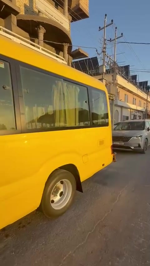 السلام عليكم
كوستر موديل 2017 للبيع 
اصفر بلادي جاهزه للاخير 
بيها تبخير بلكويت الصفحه الكصيره 
بسمي المكان بغداد للستفسار 
‏‪***********‬‏ حسام الاصيل

