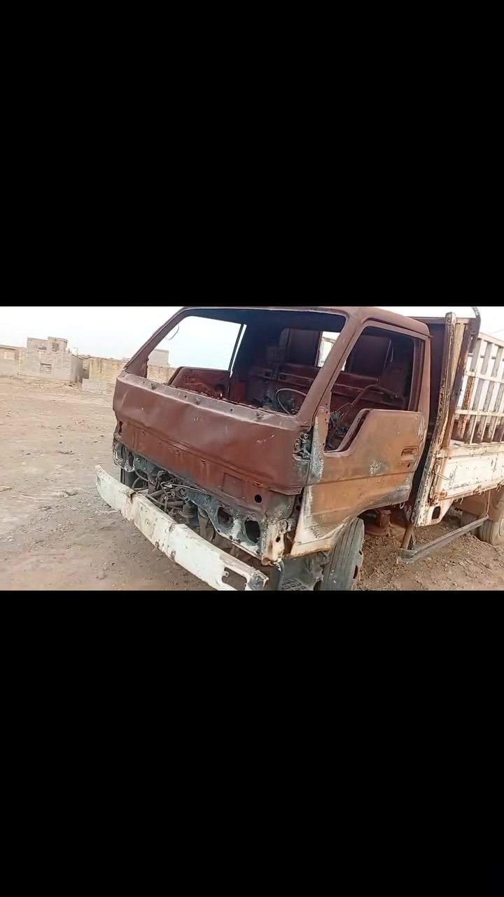 لسلام عليكم اخون هاي سياره للبيع الي ريرد يخابر مكاني العماره السعر عشرين ورقة وبيه مجال ورجان الي مو شراي لاياخبررجان *********** ورقمه ديالى
