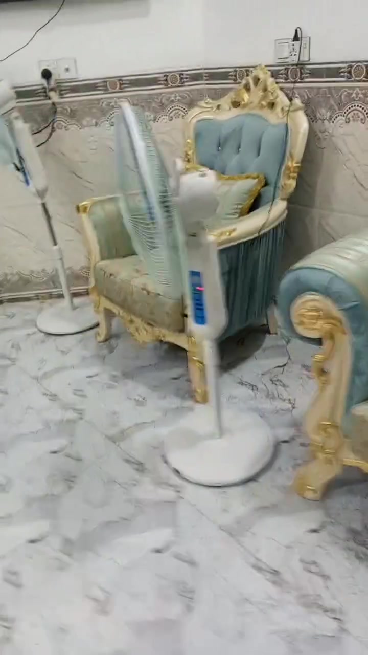 تخم ملكي تركي استعمال استعمال قليل اخو الجديد السعر ٩٥٠ ألف. سعر الجديد مليونين ونصف بلاش السعر ٩٥٠ ألف  بابل الحمزه الغربي حي الدولار قرب عماره دكتور ناجي أتصال ***********
