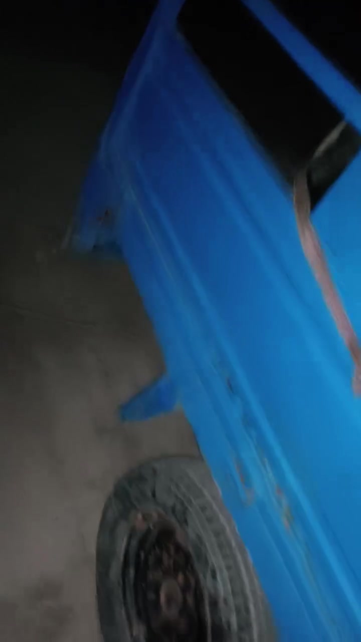 سلام عليكم جمرة كلك محرك نضيف وشاصي شرط واكسن شرط عوزهة ترتيب ب650بيهة مجال كهربائيات دكم كلهة شغالة سلف هورن عوزهة ترتيبات بصيطة ***********

