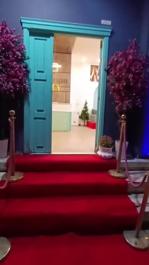 ✨ فرصة استثمارية مميزة ✨
صالون متكامل بمساحة 250 متر
مكان شغال ويمتلك اسم معروف وعمل مستمر

جاهز للاستثمار الفوري بدون أي تجهيزات إضافية

✔️ تجهيز كامل وراقي
✔️ ديكورات وعمل جاهز
✔️ كهرباء خصخصة مستمرة 24 ساعة
✔️ موقع ناجح ومناسب للايجار

فرصة قوية للاستثمار الحقيقي والجادين فقط
📩 للاستفسار ***********
