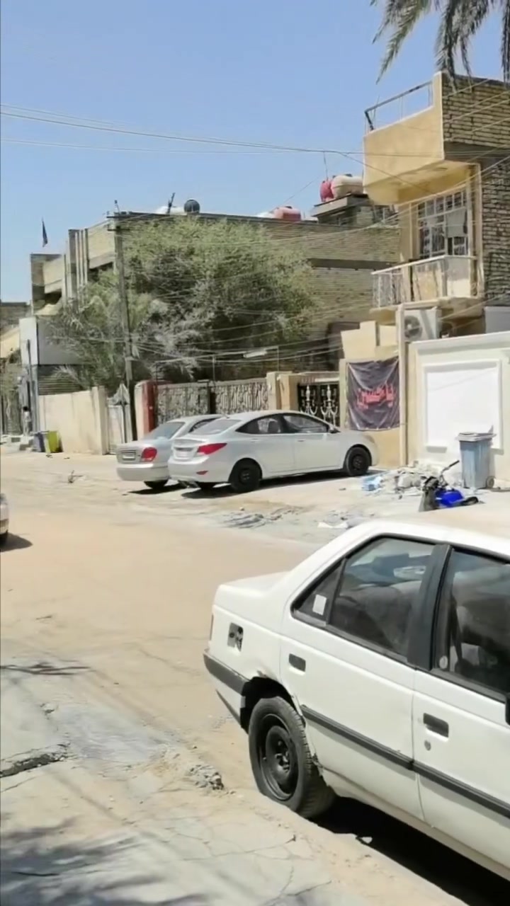 فرصة حقيقية ‼️
دار سكنية تباع كقطعة أرض بسعر 💲 تنافسي❗
موقعها حي اور ال 600📍
الواجهة 20 م والنزال 30 م المساحة الكلية 600 م📜

سعر المتر 1800💲 حصراً عند مكتب النخبة للعقار للأستفسار ***********
