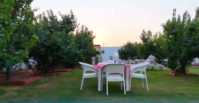 تتوفر حجوزات في منتجع بيرلا علمناً انه مزرعتنا موثقه في اجرلي للحجز ***********
